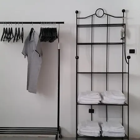 Cariddi Attic Frühstückspension *